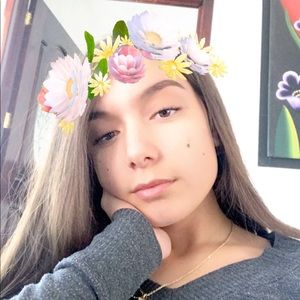 Meet your Posher, Vanessa